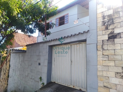 Casa em Colégio Batista, Belo Horizonte/MG de 300m² 4 quartos à venda por R$ 1.399.000,00