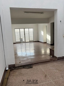 Casa em Jardim Chapadão, Campinas/SP de 300m² 3 quartos para locação R$ 4.200,00/mes