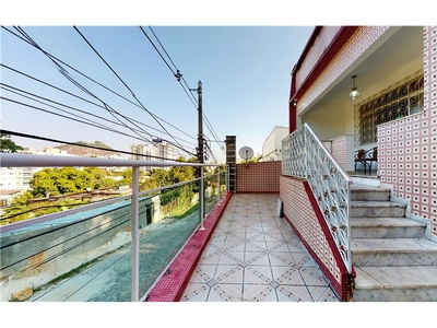 Casa em Pechincha, Rio de Janeiro/RJ de 350m² 5 quartos para locação R$ 6.200,00/mes