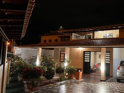 Casa em Pontal, Ilhéus/BA de 299m² 5 quartos à venda por R$ 989.000,00
