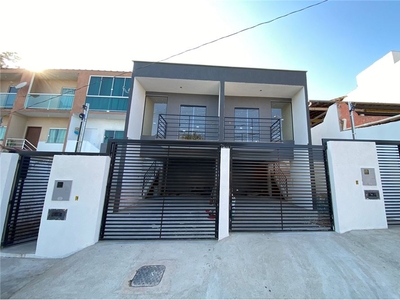 Casa em Santa Isabel, Juiz de Fora/MG de 120m² 2 quartos à venda por R$ 349.000,00