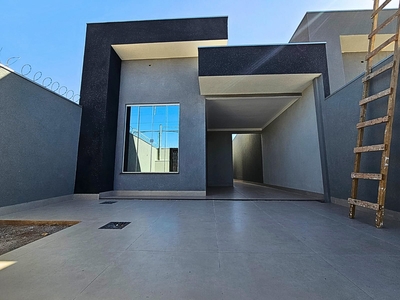 Casa em Universitário, Campo Grande/MS de 110m² 3 quartos à venda por R$ 434.000,00