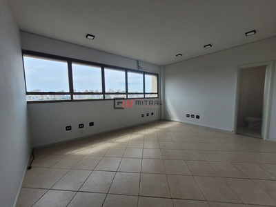 Sala em Vitória, Londrina/PR de 82m² para locação R$ 1.800,00/mes