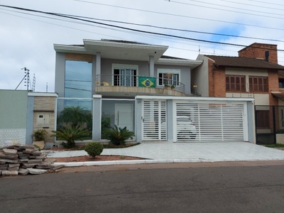 Sobrado - Canoas, RS no bairro Estância Velha