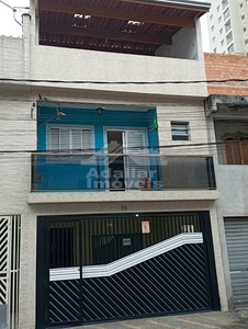 Sobrado em Piraporinha, Diadema/SP de 80m² 4 quartos para locação R$ 2.300,00/mes