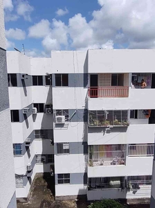 Apartamento com 2 quartos à venda no bairro Arruda, 63m²