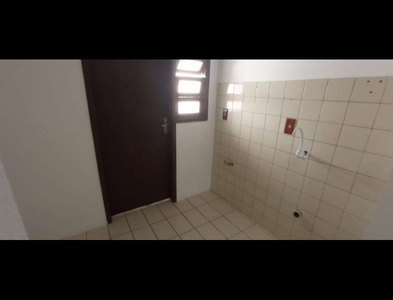 Apartamento no Bairro Velha em Blumenau com 3 Dormitórios e 56.61 m²