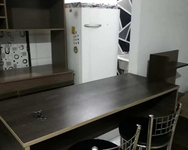 Apartamento semi mobiliado de 2 dormitórios, 1 suíte, com vaga no Bairro Olaria