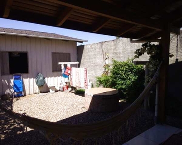 Casa com área de festas na Rua Cecilio Schefer - Bairro Padre Eduardo - Taió - S.C