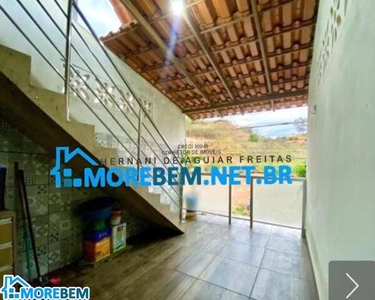 CASA TRIPLEX EM ÓTIMA LOCALIZAÇÃO NO BAIRRO JARDIM VITORIA COM: * 02 QUARTOS (SENDO UM C