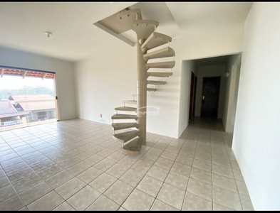 Casa no Bairro Fortaleza em Blumenau com 4 Dormitórios (1 suíte) e 249.38 m²