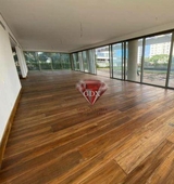 Apartamento à venda por R$ 32.000.000