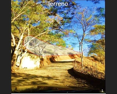 Terreno à venda - Pedro do Rio - Petrópolis/RJ