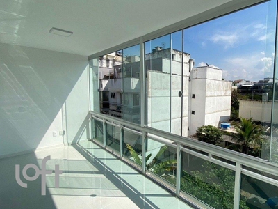Apartamento à venda em Recreio dos Bandeirantes com 173 m², 3 quartos, 1 suíte, 2 vagas
