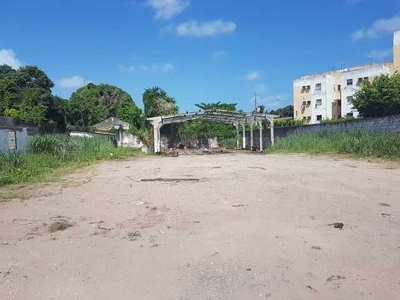 Vendo Galpão com área de terreno com 4 mil m2 na Iputinga Recife PE