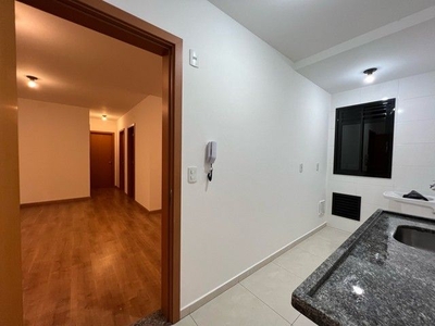 ALUGO APARTAMENTO 3/4 NO UPPER