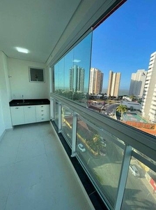 Apartamento para aluguel possui 100 metros quadrados com 3 quartos em Ponta do Farol - São
