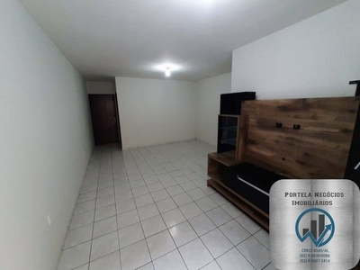 Apto na Gruta, 3/4, suíte, varanda, 77 m².