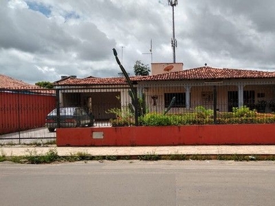 Casa de 4 quartos para locação no cohatrac 3.