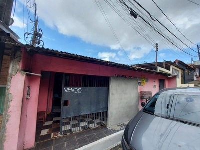 Casa em rua pública