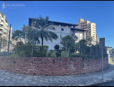 Apartamento no Bairro Vila Formosa em Blumenau com 3 Dormitórios (1 suíte)