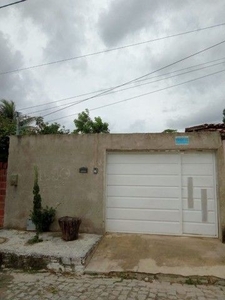 Vende-se terreno com casa construída no bairro Santos Dumont