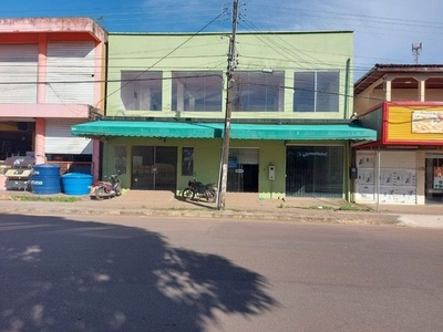 Vendo prédio comercial e residencial