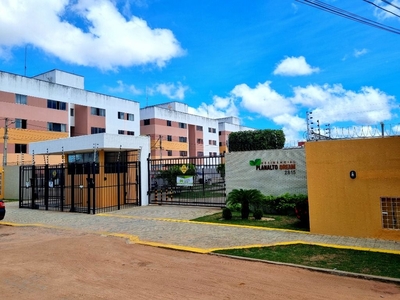 Apartamento em Planalto, Natal/RN de 63m² 2 quartos para locação R$ 650,00/mes