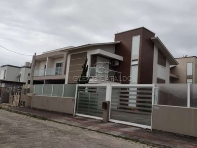 Casa com 4 quartos à venda na rua saul silveira penha, 760, carianos, florianópolis por r$ 1.100.000