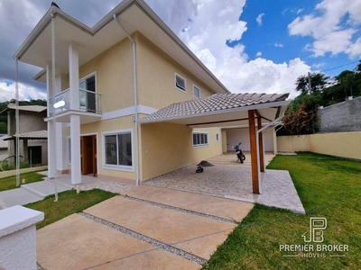 Casa em Albuquerque, Teresópolis/RJ de 230m² 4 quartos à venda por R$ 1.299.000,00