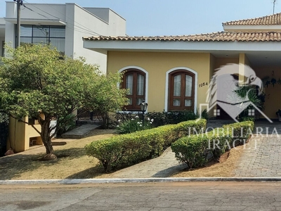 Casa em Alphaville, Santana de Parnaíba/SP de 350m² 4 quartos à venda por R$ 2.249.000,00
