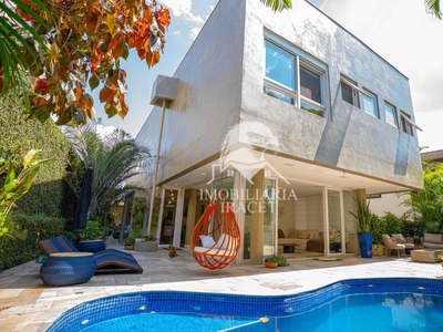 Casa em Alphaville, Santana de Parnaíba/SP de 550m² 4 quartos à venda por R$ 3.699.000,00