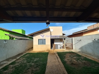 Casa em Azurita, Mateus Leme/MG de 53m² 2 quartos à venda por R$ 259.000,00