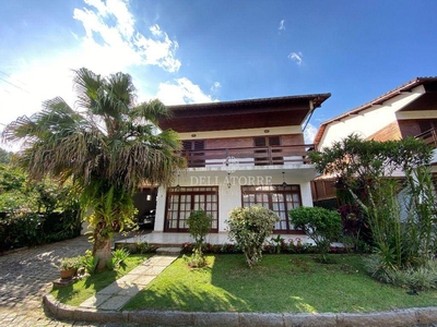 Casa em Carlos Guinle, Teresópolis/RJ de 259m² 4 quartos à venda por R$ 1.199.000,00 ou para locação R$ 3.200,00/mes