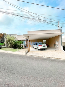 Casa em Centro, Bragança Paulista/SP de 160m² 3 quartos à venda por R$ 949.000,00