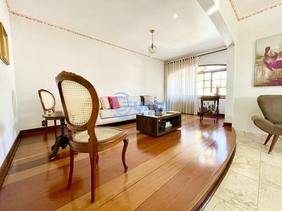 Casa em Centro, Bragança Paulista/SP de 260m² 2 quartos à venda por R$ 848.990,00