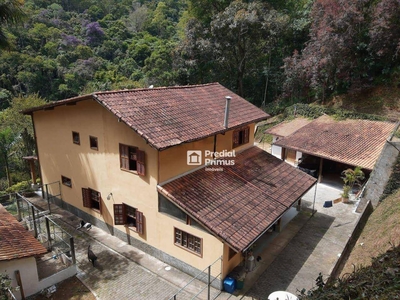 Casa em Centro, Nova Friburgo/RJ de 220m² 3 quartos à venda por R$ 579.000,00
