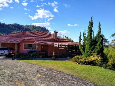 Casa em Chácara Paraíso, Nova Friburgo/RJ de 215m² 3 quartos à venda por R$ 1.299.000,00
