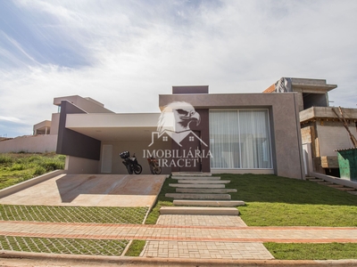 Casa em Colinas da Anhangüera, Santana de Parnaíba/SP de 230m² 3 quartos à venda por R$ 2.799.000,00
