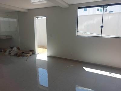 Casa em Diamante (Barreiro), Belo Horizonte/MG de 10m² 3 quartos à venda por R$ 709.000,00