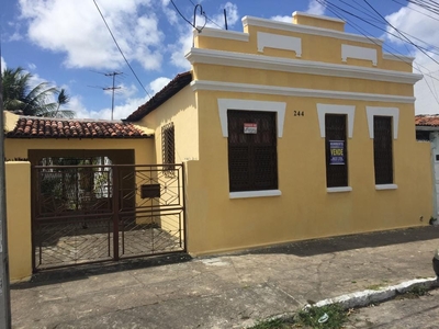 Casa em Jaguaribe, João Pessoa/PB de 10m² 3 quartos à venda por R$ 299.000,00