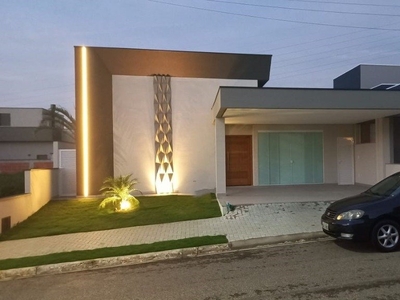 Casa em Jardim Bela Vista, São José dos Campos/SP de 0m² 3 quartos à venda por R$ 1.199.000,00