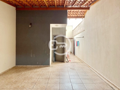 Casa em Jardim Centenário, Rio Claro/SP de 70m² 2 quartos à venda por R$ 249.000,00