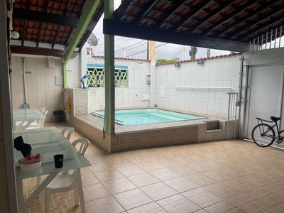 Casa em Jardim Real, Praia Grande/SP de 250m² 4 quartos à venda por R$ 860.000,00 ou para locação R$ 1.200,00/dia