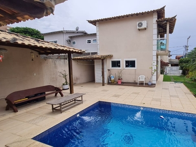 Casa em Ogiva, Cabo Frio/RJ de 144m² 4 quartos à venda por R$ 749.000,00