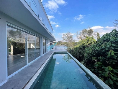 Casa em Palos Verdes, Carapicuíba/SP de 435m² 4 quartos à venda por R$ 2.799.000,00