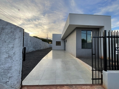 Casa em Parque Tarumã, Maringá/PR de 72m² 3 quartos à venda por R$ 294.000,00
