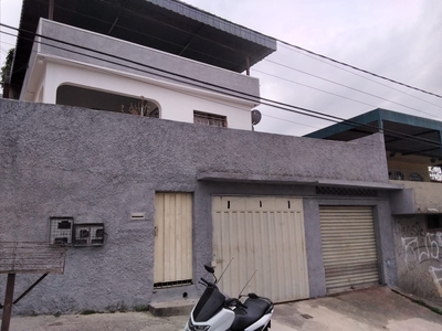 Casa em Pirajá, Belo Horizonte/MG de 360m² 5 quartos à venda por R$ 409.000,00