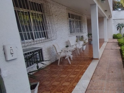 Casa em São Francisco, Niterói/RJ de 250m² 6 quartos à venda por R$ 1.699.000,00