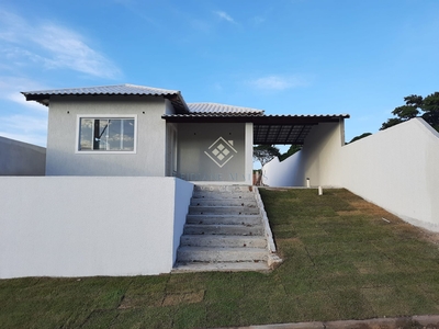 Casa em São Matheus, São Pedro Da Aldeia/RJ de 130m² 2 quartos à venda por R$ 449.000,00